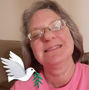 Meet your Posher, Laurie